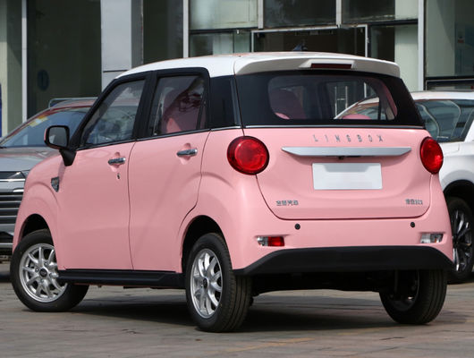 4 مقاعد Fwd سيارة كهربائية صغيرة لسيارات الدفع الرباعي Lingbox Mini EV 320km 35kW